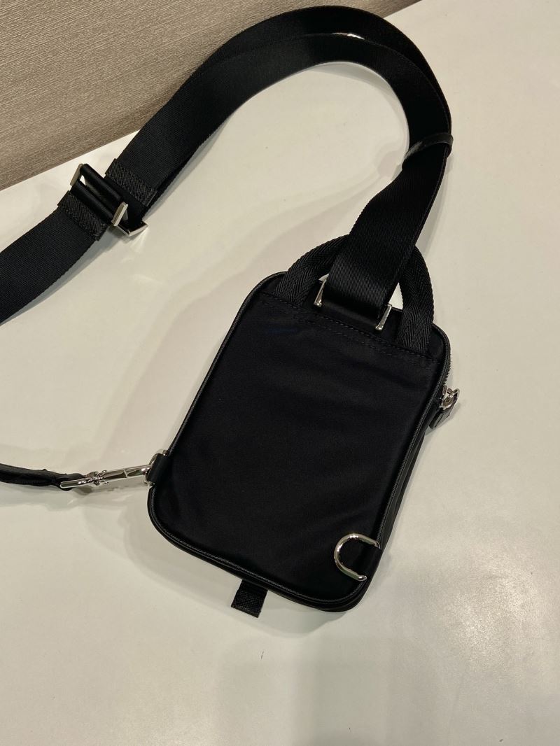 Pra*a waist chest packs